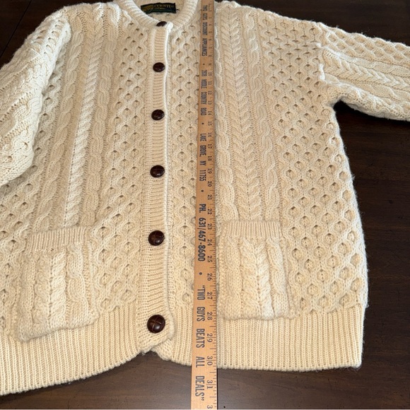 Country Knitwear Vintage Cream Cable Knit Irish Wool Cardigan  See photos (XXL?) - Picture 9 of 11
